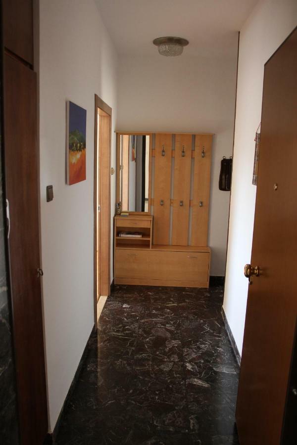 Guesthouse48 Больцано Экстерьер фото